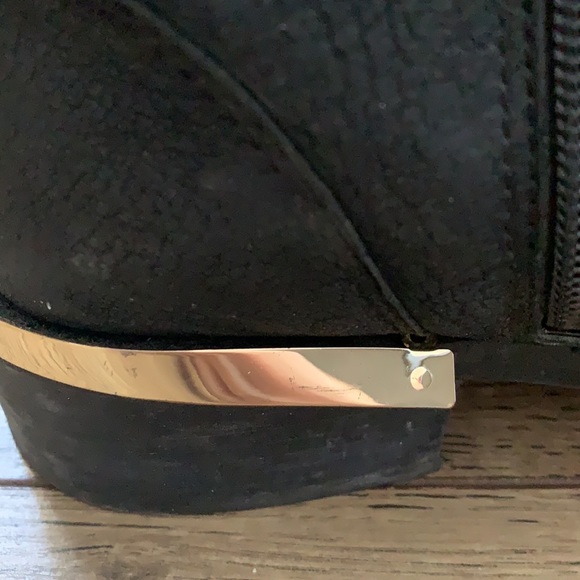 Vince Camuto Windy Moto Boots - Picture 5 of 7